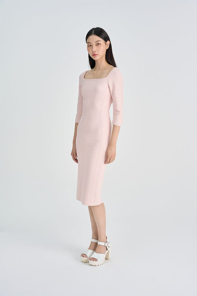 RVN Dress 크레이프 엔지니어드 3/4 슬리브 드레스