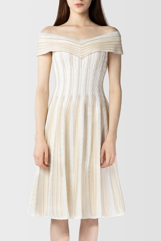 RVN Dress 러플 오프숄더 드레스